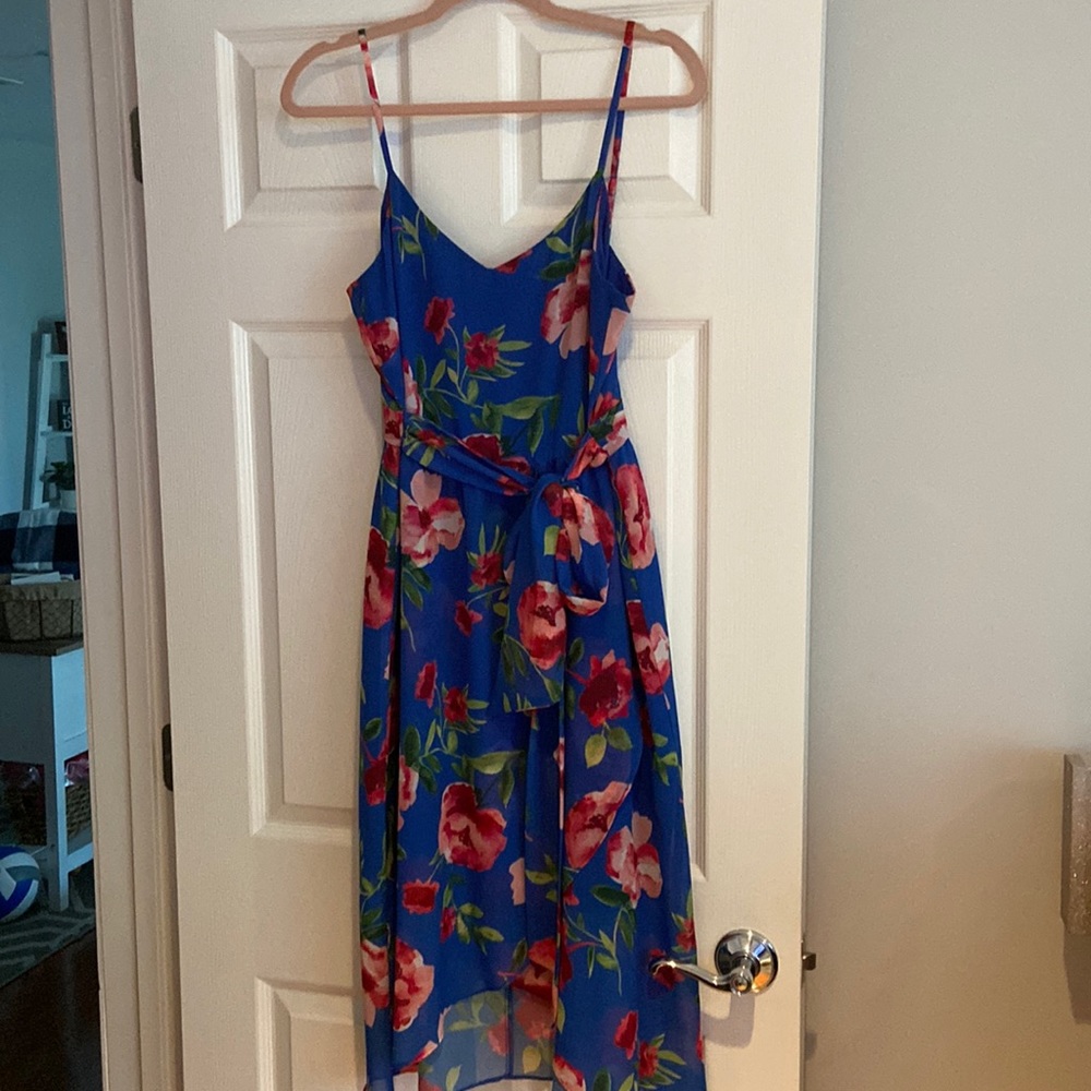 Vince Camuto size 8 vacation dress